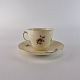 Kop og underkop 
fra stellet 
Frijsenborg. No 
910/1870
Design 
Thorkild Olsen
Producent 
Royal ...