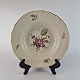Dyb tallerken 
fra stellet 
Frijsenborg. No 
910/1614
Design 
Thorkild Olsen
Producent 
Royal ...