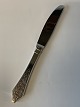 Dinner knife 
Antique in 
Silver
Length 22.1 cm 
approx
Nice and well 
maintained 
condition