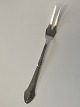 B 3. Silver 
cold cut fork
Hansen & 
Andersen.
Length 15.9 
cm.
Beautiful and 
well ...