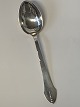 B 3. Silver 
Serving spoon
Hansen & 
Andersen.
Length approx. 
27.7 cm.
Beautiful and 
well ...