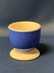 Egg cup from 
villeroy&bocn
Tire no. 6884
Height 4.5 cm 
approx
Nice and well 
maintained 
condition