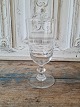 Porter glas med 
slibninger 
Højde 16,5 cm.