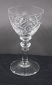 Jægersborg 
krystalglas fra 
Holmegård.
Snapseglas i 
fin stand. 
H 9cm 
Lager: 12, men 
kontakt ...