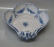 3 pieces in 
stock
Bing and 
Grondahl Empire 
042 Seashell 
bowl 17 cm 
(347)  Marked 
with the three 
...