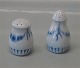 052 Salt 9.6 cm 
-   2 pieces   
In stock (The 
smal one right
052 Pepper 7.5 
cm 0 pieces in 
stock ...