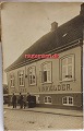 Postkort: Motiv fra J. Hülsens vinkælder, Nykøbing Falster ca. 1910