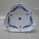 3 pieces in 
stock
Bing and 
Grondahl Empire 
040 Triangular 
dish 25 cm 
(354)
 Marked with 
the ...