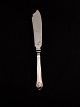 Saxon cake 
knife 29 cm. 
Item No. 570213