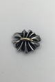 Georg Jensen 
Sterling Sølv / 
Guld Broche No 
400 Lene Munthe 

Måler 3 cm x 
2.5 cm (1.18 
inch x ...