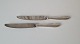 Empire 
middagskniv i 
sølvplet og 
stål med skær 
Længde 23 cm.
Lager: 10