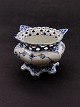 Royal 
Copenhagen 
musselmalet 
sukkerskål 
1/1113  flot
2.sortering 
emne nr. 573760