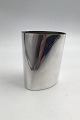 Georg Jensen 
Sterling Sølv 
Ellipseformet 
Vase / Bæger 
Verner Panton 
Måler H 6.6 cm 
(2.59 inch) ...