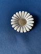 Daisy brooch 925 sterling silver, stamped VB
SOLD