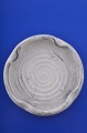 Svend 
Hammershøj  
keramik, flot 
skål af lertøj, 
dekoreret med 
sort og hvid 
dobbelt-glasur. 
...