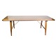 Jagtbordet, 
kendt som Model 
BM1160, er et 
pragteksempel 
på Børge 
Mogensens 
unikke 
designæstetik. 
...