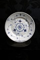 Bing & Grøndahl Blå malet / Musselmalet frokost tallerken 
i jernporcelæn med logo fra Konditoriet Lilly & Petra...
