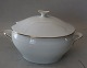 1 pcs in stock 
005 Lidded 
vegetable dish 
17 x 28 cm Leda 
Bing and 
Grondahl B&G: 
White base, ...