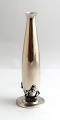 Aage Weimar. 
Sølv vase 
(830). Højde 13 
cm