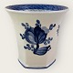 Royal Copenhagen
Tranquebar
Vase
#11/ 1239
*275Kr