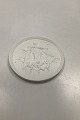 Royal 
Copenhagen 
Bisque Plate 
Christmas Joy 
in Heaven No 
111
