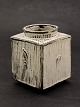 H A Kähler 
square vase H. 
13 cm. W. 9.5 
cm. small 
rejection 
subject no. 
583450