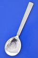 Georg Jensen 
Bernadotte 
sølvbestik, 
sterlingsølv 
925.  
Bernadotte 
Isske nr. 076, 
længde 14,9 ...