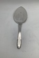Georg Jensen 
Sølv Kugle 
Fiskespade No 
231
Måler 24,6cm / 
9.69 inch