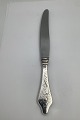 Antik Rokoko 
Sølv Spisekniv
Måler 24,8cm / 
9.76 inch