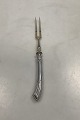Bernhard Hertz 
Sølv / Stål 
Kødgaffel 
delvis forgyldt
Måler 19,5cm / 
7.78 inch