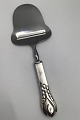 Evald Nielsen 
Sterling Sølv / 
Stål No. 3 
Ostehøvl Måler 
20.6 cm (8.11 
inch) 
(Brugsspor)