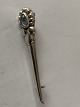 Broche i sølv 
med Månesten
Stemplet 830S
Måler 4,7 cm 
længde
Se desuden 
vores store 
udvalg ...