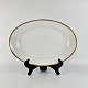 Ovalt fad fra 
stellet 
Offenbach med 
guldkant. Nr. 
316
Design 
Heinrich Hansen
Producent Bing 
...
