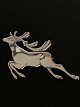 Brooch in 
silver with 
stag motif
Stamped 830S
Measures 7 cm 
length
Height 4.5 cm
See also ...