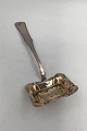 Danish 
Provincial 
Silver 
Sprinkling 
Spoon Measures 
18.5 cm (7.28 
inch) Bowl 
gilded