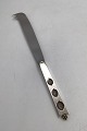Uwe Helmuth 
Moltke Sterling 
Sølv Ostekniv 
Måler 21.5 cm 
(8.46 inch)