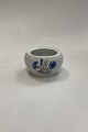 Bing og 
Grøndahl Hvid 
Demeter / 
Kornblomst 
Sukkerskål u. 
låg No. 94. 
Måler 6,5 cm x 
11,5 cm / ...