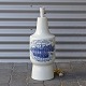 Stor kongelig 
bordlampe i 
porcelæn. Nr. 
35/300 med 
blåmalet motiv 
af træskibe ud 
for Københavns 
...