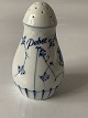 Bing & 
Grøndahl, Blå 
malet-
musselmalet, 
Peber med logo
Peber Højde 
9,5 cm.
Pæn og 
velholdt ...