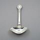 Evald Nielsen 
no. 3.
Silver cutlery 
- sauce spoon 
18,7 cm. 
Engraved "M.O". 

Evald Nielsen,
B. ...