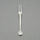 Evald Nielsen 
no. 3.
Silver cutlery 
- cold cut fork 
l. 11,8 cm. 
Engraved "M.O".
Evald ...