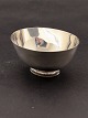 Oval sterling 
sølv skål 10 x 
13 H. 6,5 cm. 
fra sølvsmed 
Hugo Grün 
København emne 
nr. 591540