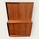 Hjørnebo System 
skabe i 
teakfiner. 
Danish modern 
fra 1960'erne, 
Samlet mål: 
HxBxD 
130x85,5x42 ...