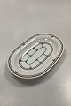 Bing and 
Grondahl Tivoli 
Oval Tray No. 
314
Måler 21cm / 
8.27 inch