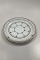 Bing and 
Grondahl Tivoli 
Dinner Plate 
No. 325
Measures 
25,5cm / 10.04 
inch