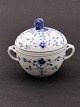 Bing & Grøndahl 
butterfly sugar 
bowl #94 1.sort 
item no. 593473