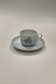 Bing and 
Grondahl 
Falling Leaves 
Tea Cup and 
saucer No. 108. 

Holds 1.5 dl.