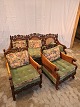 Sofa med 2 lænestole i massivt egetræ og rørflet, fra 1930erne.Det har patina, men betrækket ...