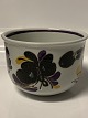 Royal 
Copenhagen 
Siena faience, 
round bowl.