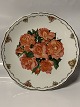 Smuk 
blomsterplatte 
med motiv af 
engelske roser 
"Elisabeth of 
Glamis". Flot 
farverigt 
motiv, der ...